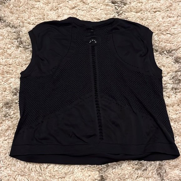 Varley Normandie tank. New. Size xxs/xs. Black. - Picture 5 of 6